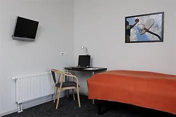 Sportel Hotel 2*