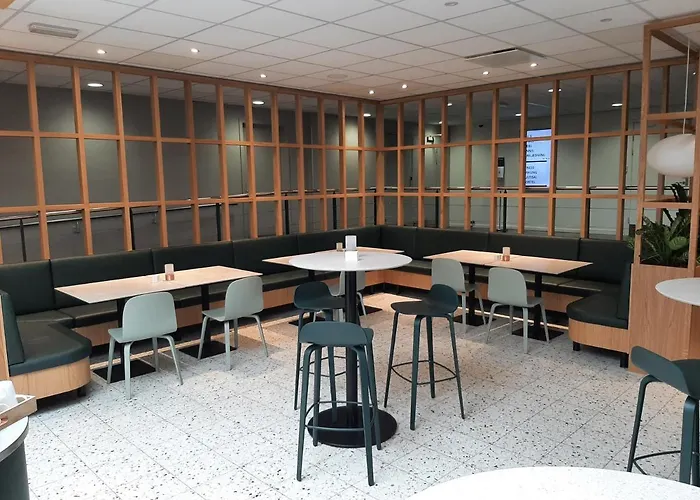 科尔丁体育酒店 2*